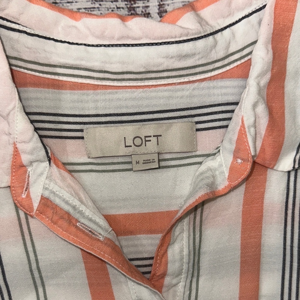 LOFT Coral and White Striped Top Sz. M - Picture 2 of 8